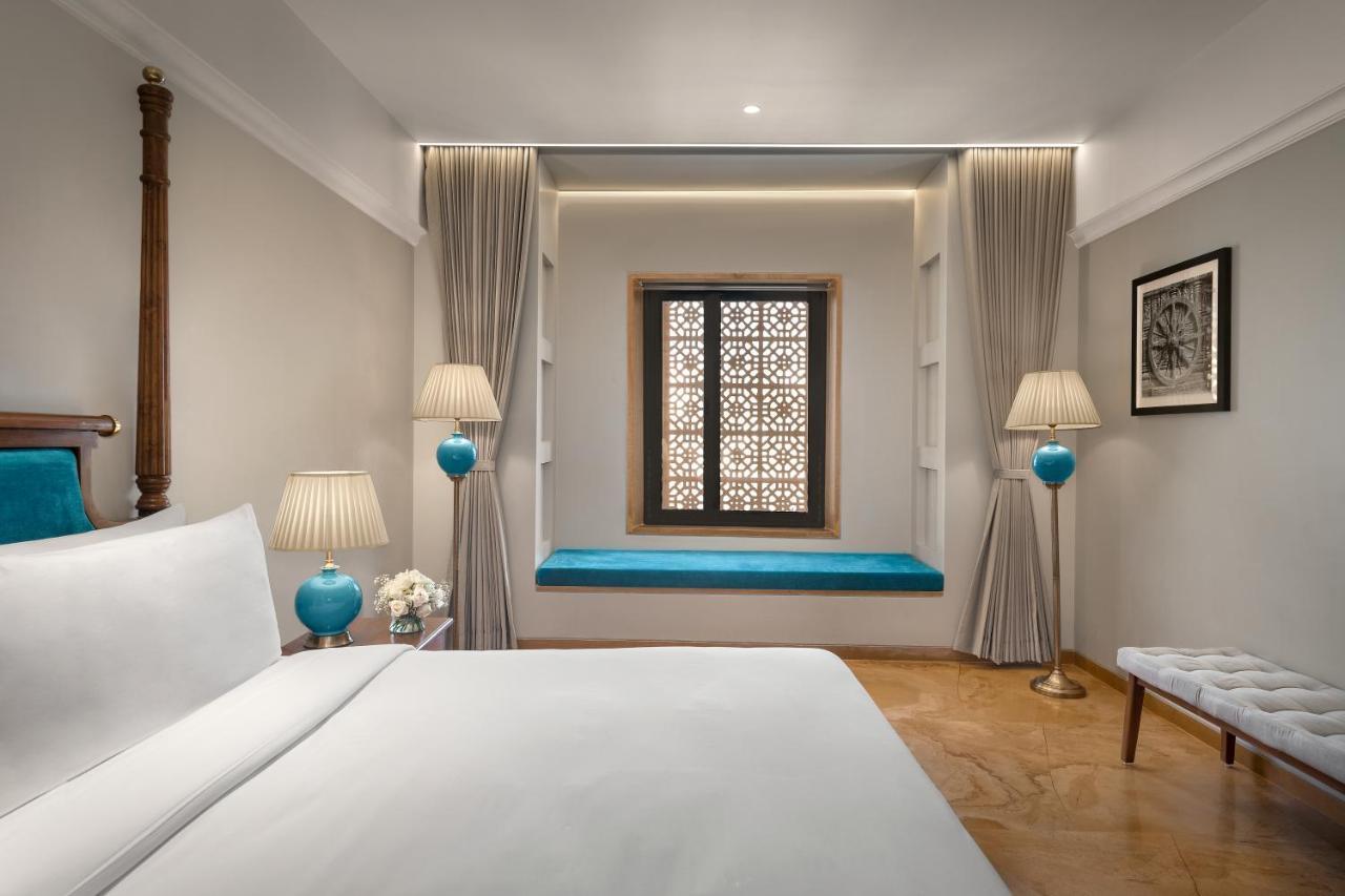 Time Square Resort & Spa Бхудж Экстерьер фото