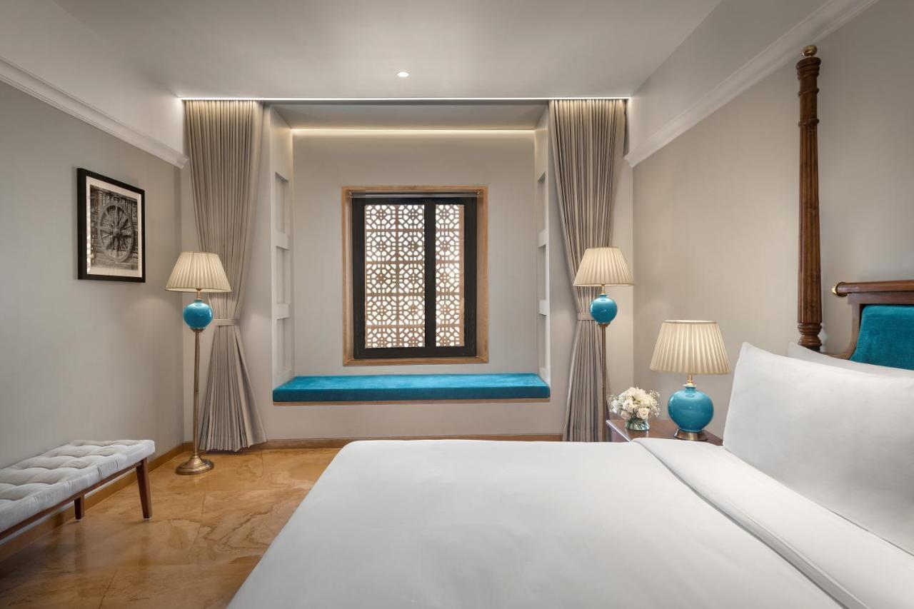 Time Square Resort & Spa Бхудж Экстерьер фото